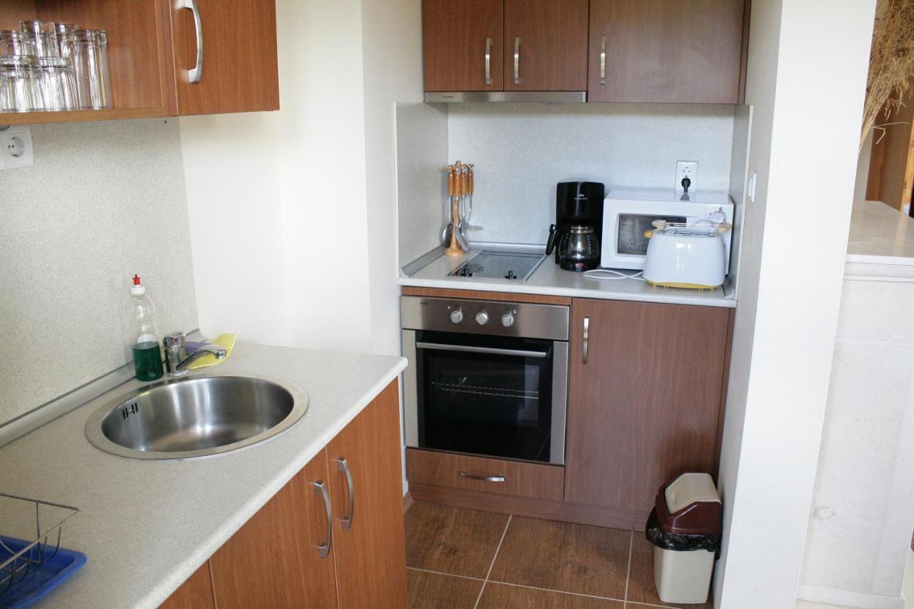 Ferienwohnung Апартамент В Лъки Спа Комплекс Pamporowo Exterior foto